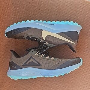 Nike Zoom Trail Pegasus 36 Women's Shoes Size 8